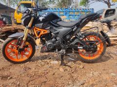 Bolt 165cc